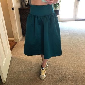 Hunter green jcrew holiday skirt!!!!  So cute!!